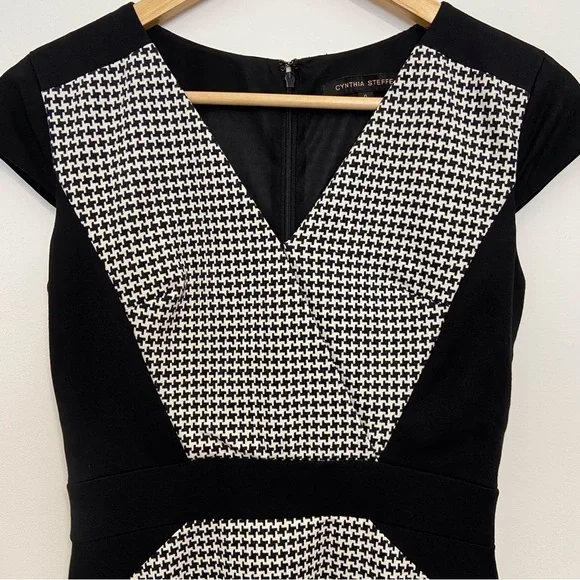 CYNTHIA Steffe - Picture 4 of 15